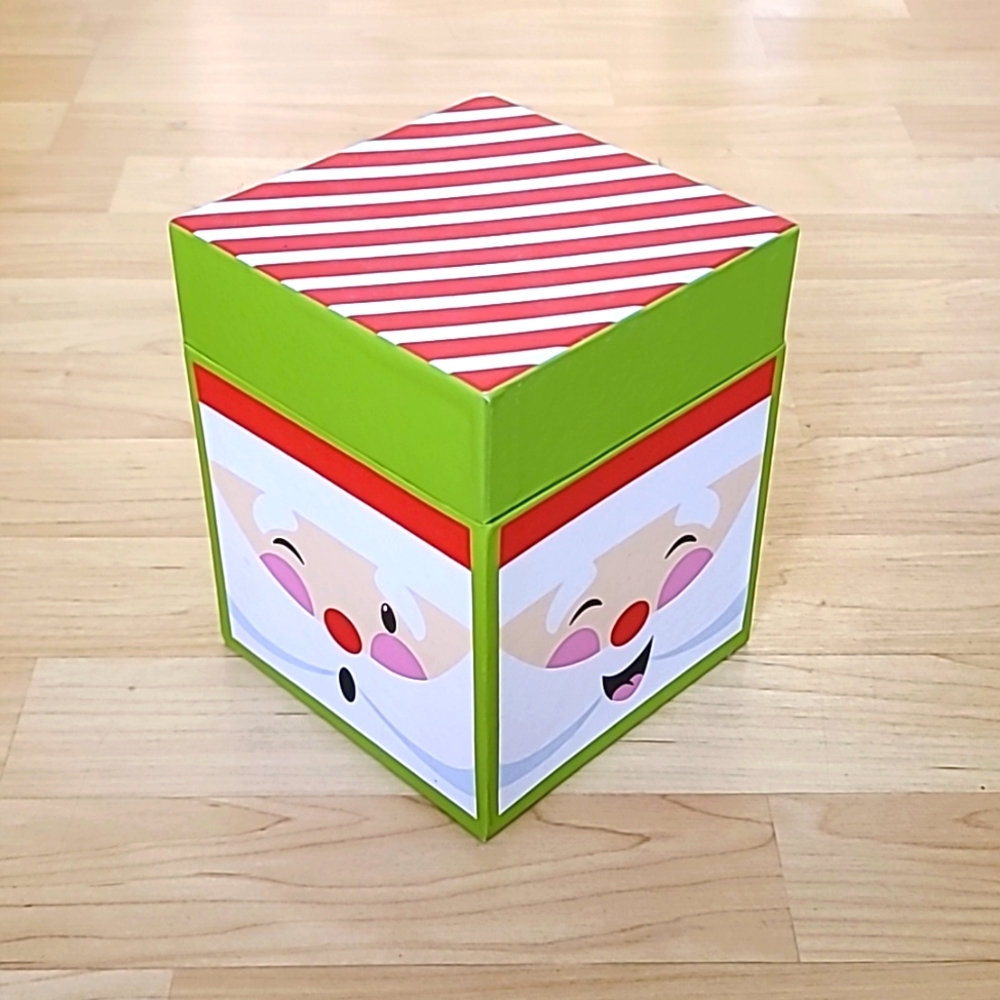 Empty Cute Christmas Party Box Santa Face Gift Box 5in×5in×6.25in
